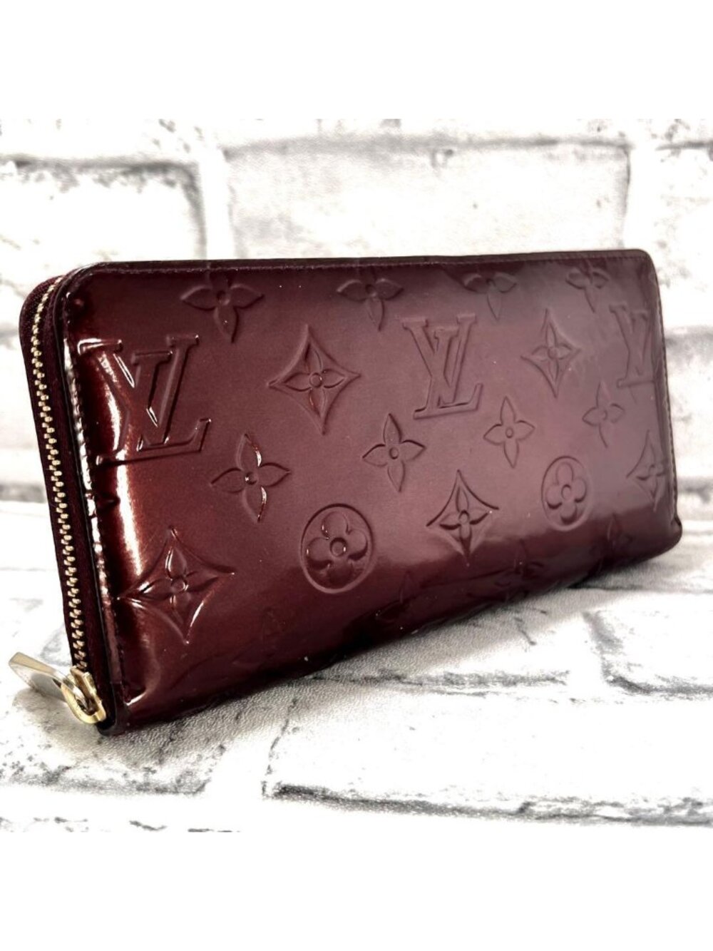 Louis Vuitton Vernis Wine Zippy Wallet Monogram